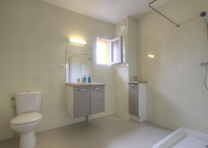 Les De La Calonne Vakantiehuis Guereins